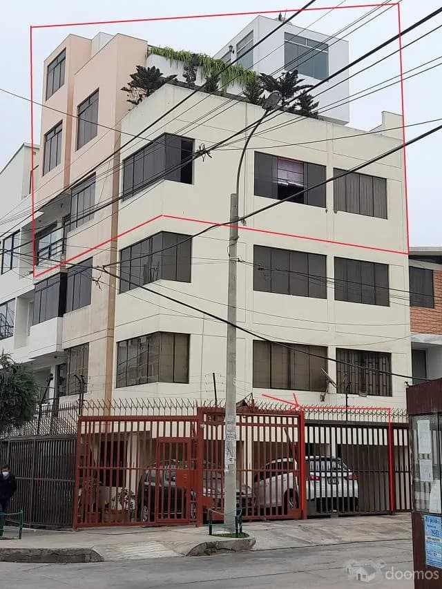 VENDO DEPARTAMENT TRIPLEX — foto 1