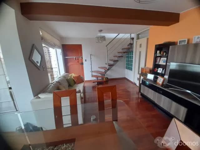 VENDO DEPARTAMENT TRIPLEX — foto 2