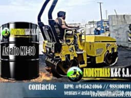 ASFALTADO PARCHADO DE VIAS CON ASFALTO CALIENTE
