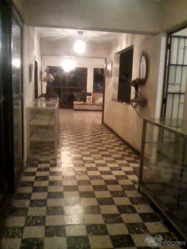 ALQUILO 3 LOCALES COMERCIALES- AV MANSICHE — foto 3