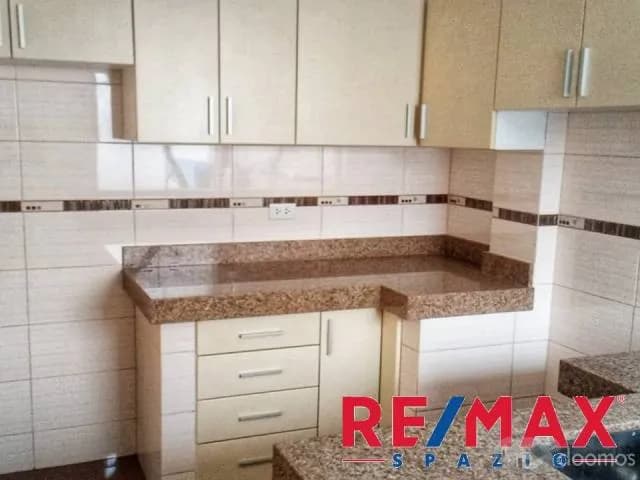 OPORTUNIDAD – OCASIÓN – EXCELENTE PRECIO!!! — foto 2