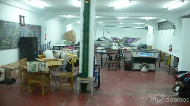 Venta de Taller de 200m2 — foto 1