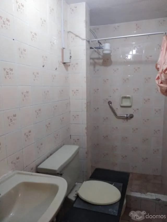 REMATO CASA DE DOS NIVELES / 2 PISOS, INDEPENDIENTE. — foto 5