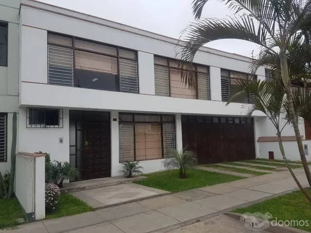 Casa en Alquiler en San Borja — foto 1