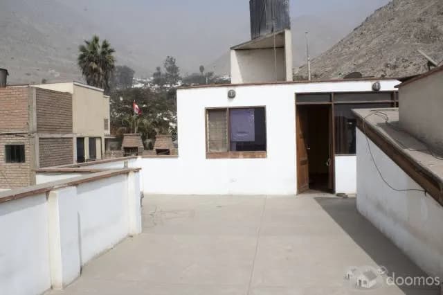 SE VENDE CASA 250 m2 EN CHACLACAYO — foto 2