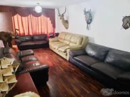 VENTA DE DEPARTAMENTO AV. 28 DE JULIO - MIRAFLORES