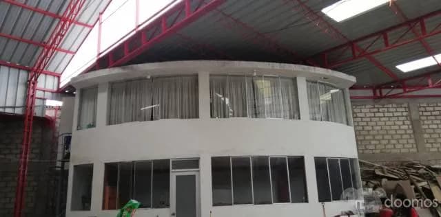 ALQUILER DE ALMACEN 1150m2 — foto 2