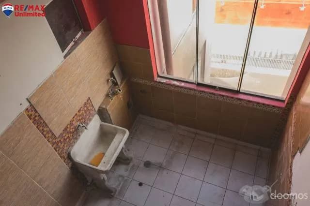 EN VENTA AMPLIO DEPARTAMENTO DUPLEX — foto 11