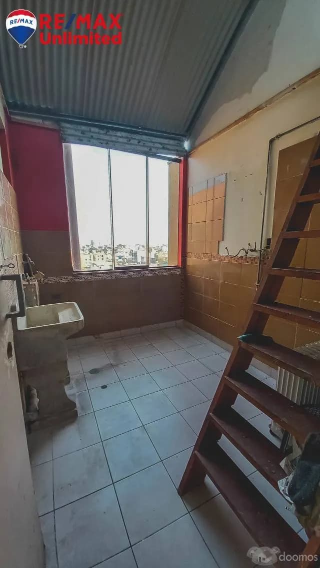 EN VENTA AMPLIO DEPARTAMENTO DUPLEX — foto 12