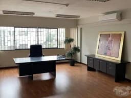 EN ALQUILER Y/O VENTA OFICINA EN AV. DEL EJERCITO MIRAFLORES