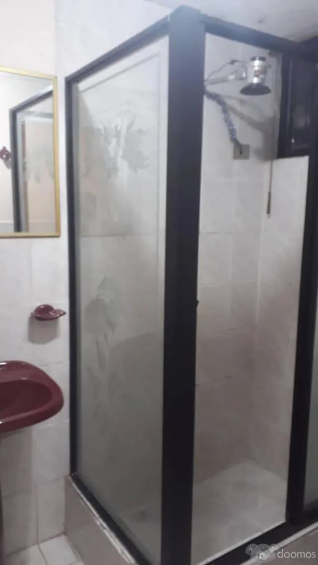 Alquilo Excelente Minidepartamento en Salamanca de Monterrico — foto 4