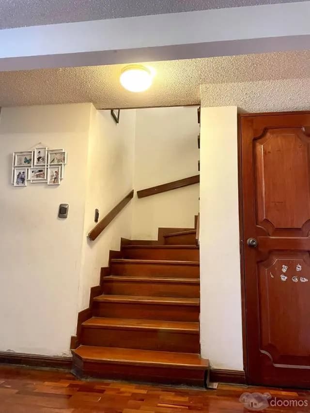 VENTA DE LINDA CASA EN SURCO — foto 5
