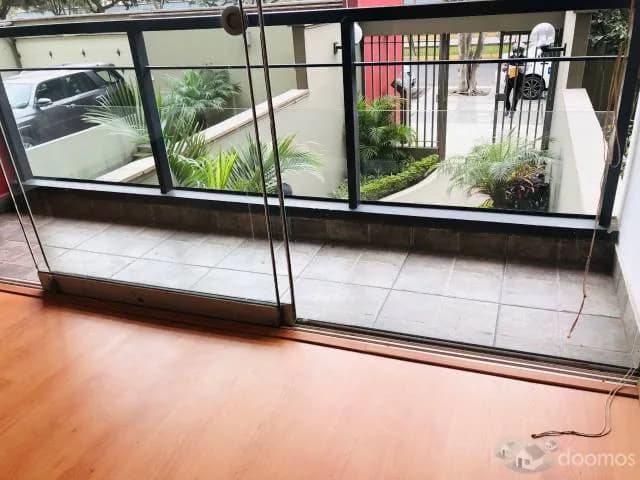 ACOGEDOR, CON AREAS COMUNES, A UNA CDRA. DE EMBAJADA — foto 15