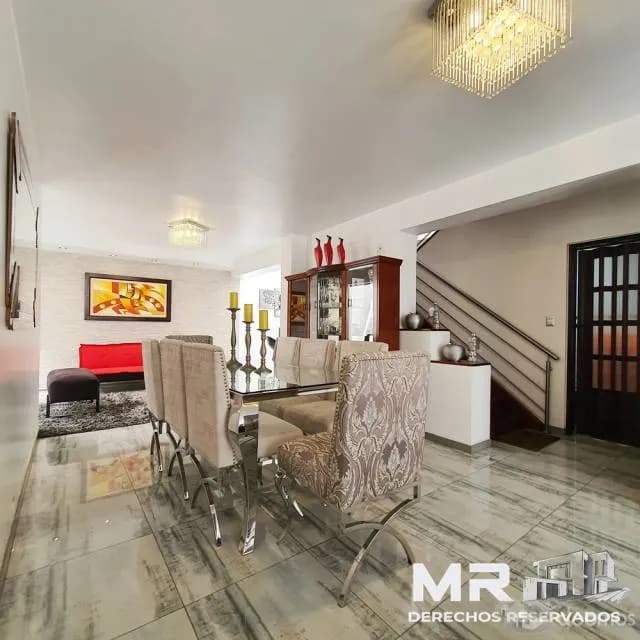VENCO CASA LISTA PARA VIVIR CERCA A PARQUE — foto 3