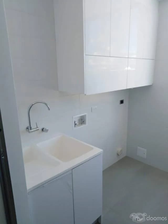 ALQUILER DE DEPARTAMENTO EN EXCELENTE ZONA DE LINCE — foto 2