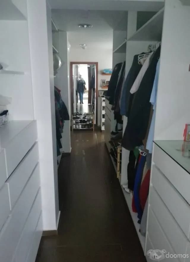 VENDO HERMOSA CASA EN EXCLUSIVA ZONA DE LA MOLINA — foto 8