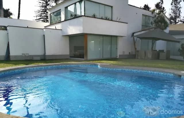 VENDO HERMOSA CASA EN EXCLUSIVA ZONA DE LA MOLINA — foto 11