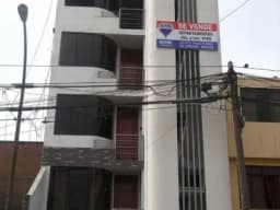 DEPARTAMENTO EN PRIMER PISO EN SAN MARTIN DE PORRES