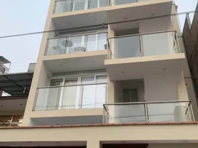 ALQUILER DE DEPARTAMENTO EN ESTRENO EN URB. SANTA CATALINA