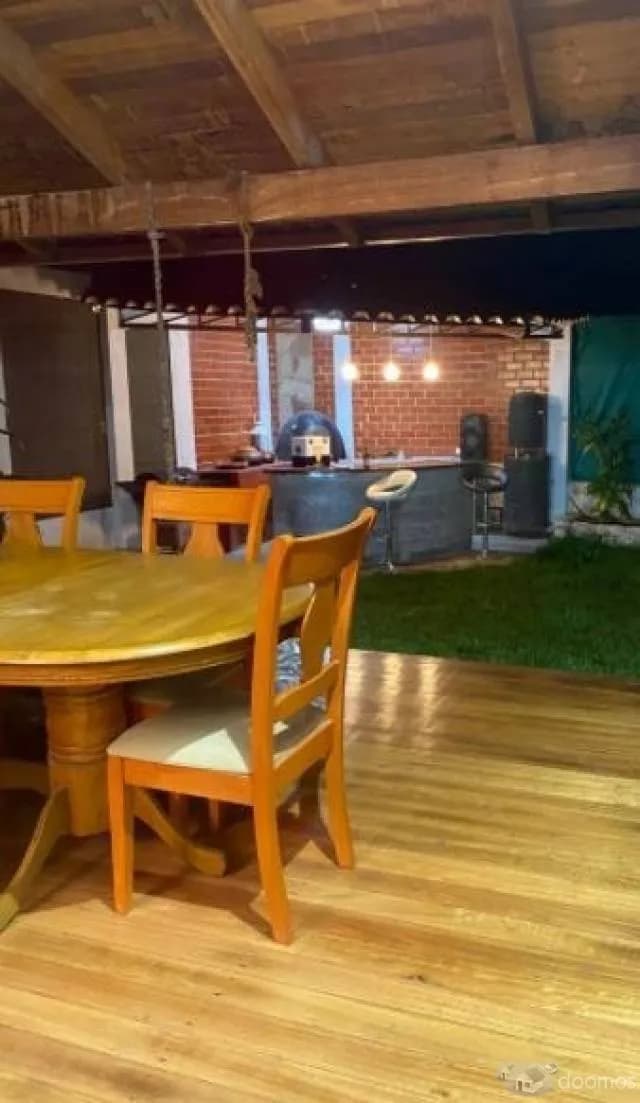EXCLUSIVA Y ACOGEDORA CASA — foto 4