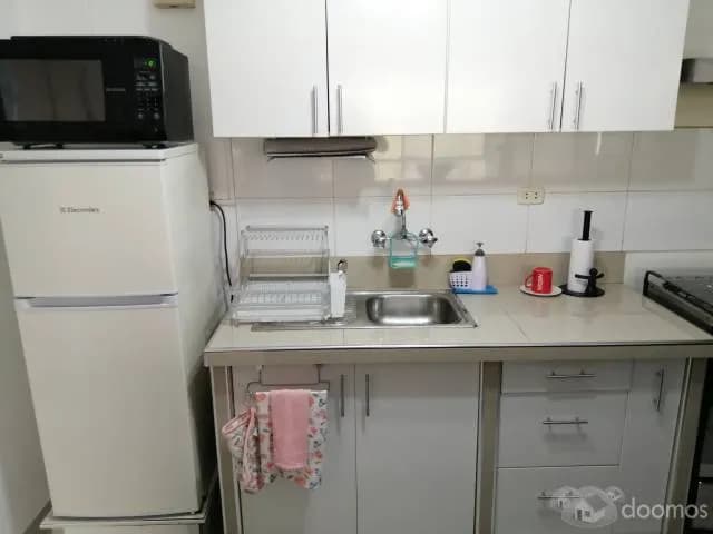 Alquilo bello mini departamento — foto 3