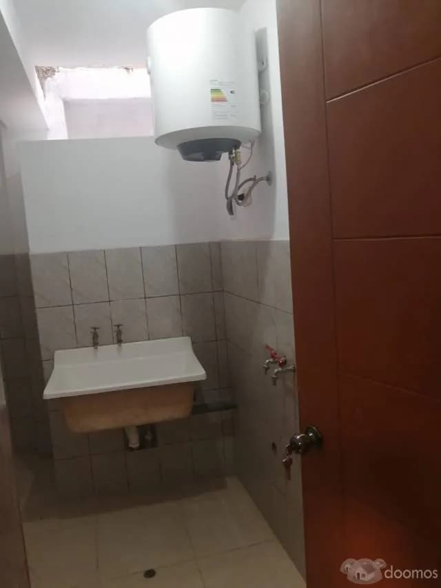 ALQUILO AMPLIO DEPARTAMENTO — foto 6