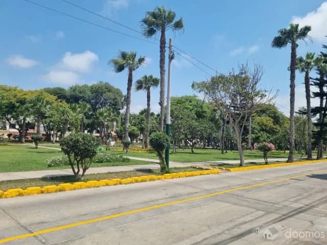 OCASIÓN, LINDA CASA EN SURCO. ZONA RESIDENCIAL — foto 5