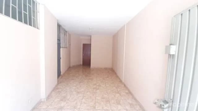 Remato Local comercial cerca a la Avenida Ejercito — foto 4