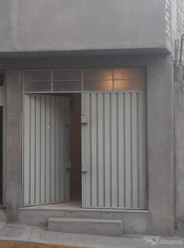 Remato Local comercial cerca a la Avenida Ejercito — foto 5