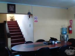 REMATO CASA COMO TERRENO EN SALAMANCA
