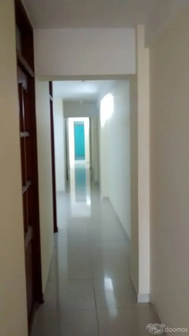 Vendo Dpto 6° Piso con Ascensor  Urb.Quintanas 1°Etapa — foto 5