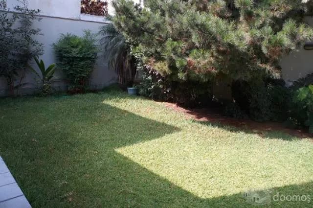 VENDO HERMOSA CASA EN CORPAC — foto 4