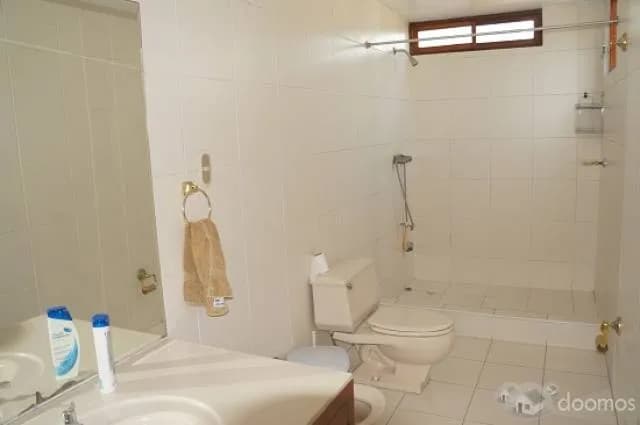 VENDO HERMOSA CASA EN CORPAC — foto 7