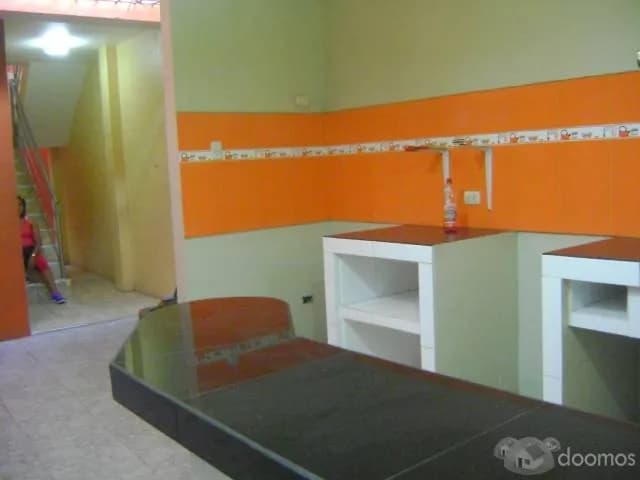 alquilo casa con tres dormitorios,cochera , buena ubicación — foto 3