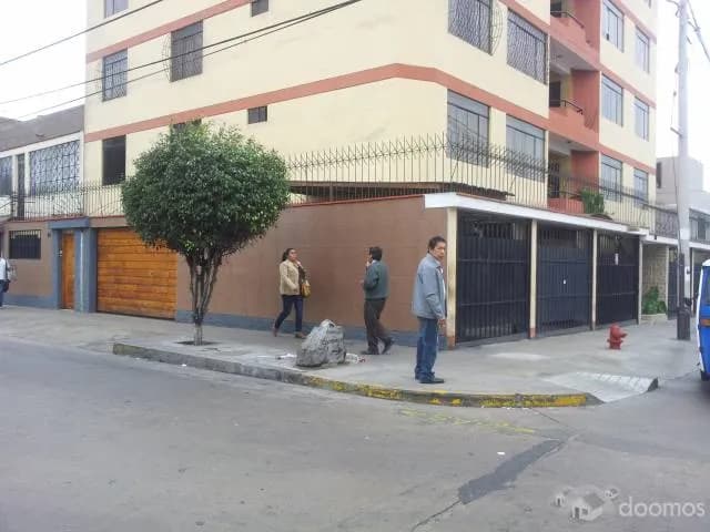 DEPARTAMENTO 200 M2 EN PRIMER PISO — foto 1