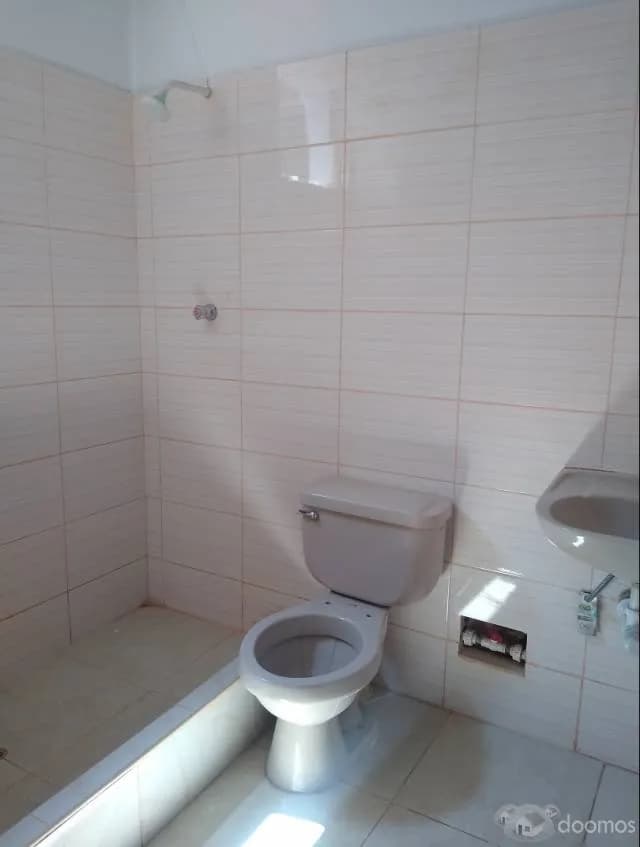 Alquiler de Departamento Amplio en 2do Piso — foto 3