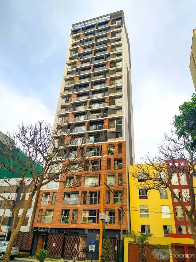 VENTA DE DEPARTAMENTO EN JESUS MARIA — foto 1