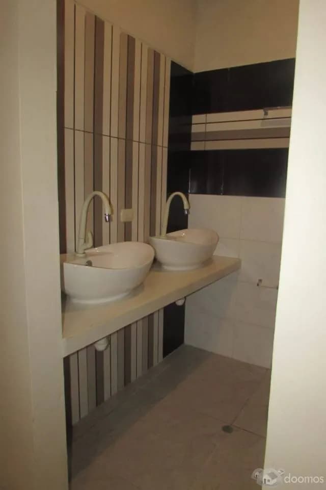 En venta casa con piscina — foto 7