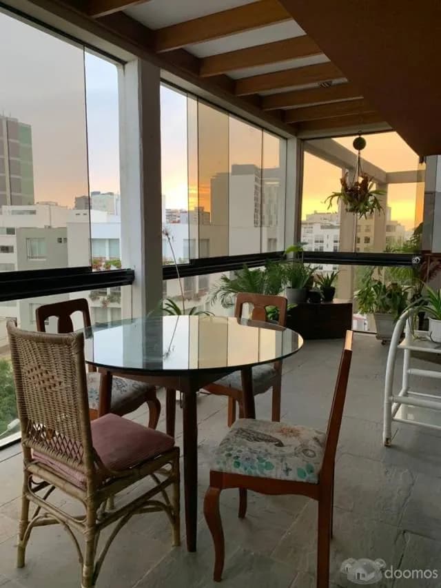 VENDO HERMOSO PENTHOUSE 454 M2 EN MIRAFLORES — foto 3