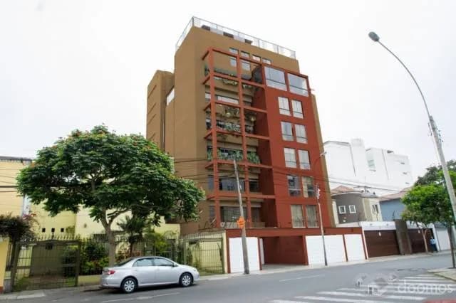 VENDO HERMOSO PENTHOUSE 454 M2 EN MIRAFLORES — foto 5