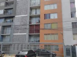 Vendo atractivo departamento