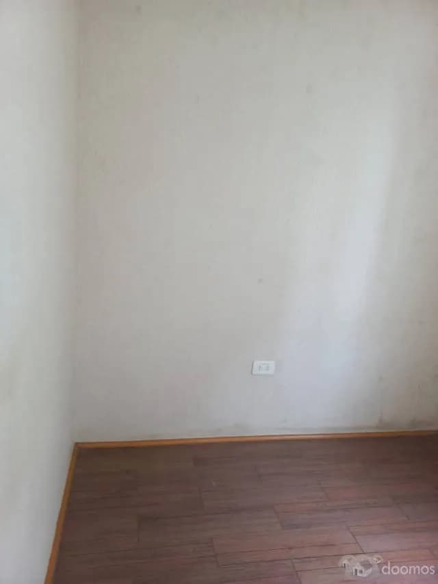 ALQUILO DEPARTAMENTO EN CONDOMINIO LOS LAURELES EN COMAS — foto 2