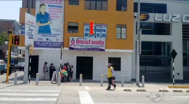 LOCAL COMERCIAL, CHORRILLOS, EXCELENTE UBICACIÓN — foto 1
