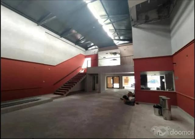 LOCAL COMERCIAL EN VENTA — foto 4