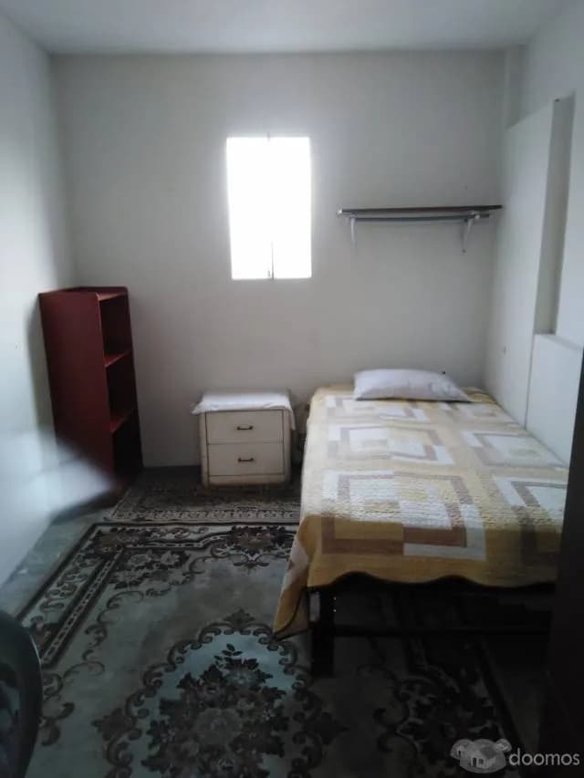 HABITACION+BAÑO  ( AMOBLADA ) — foto 3