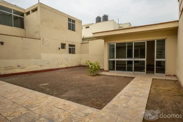 Casa, C. Doña Esperanza, Santiago de Surco — foto 1