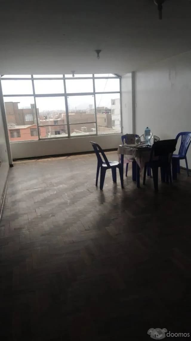 Se alquila departamento en COMAS — foto 1