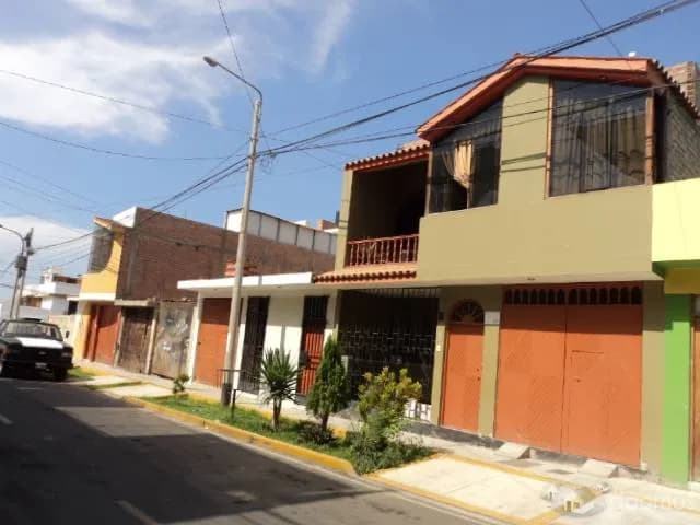 VENDO DPTO. PRIMER PISO, LOS PINOS - CHIMBOTE — foto 2