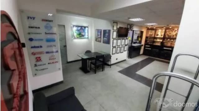 VENDO EDIFICIO LOCAL COMERCIAL DE CUATRO PISOS - MIRAFLORES — foto 2