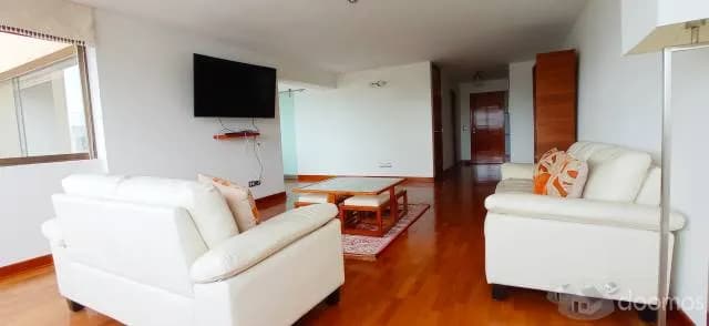 Hermoso Departamento Amoblado y Equipado en San Isidro, con Terraza! — foto 7